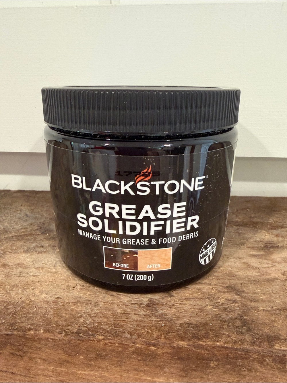 Blackstone Grease Solidifier - Black